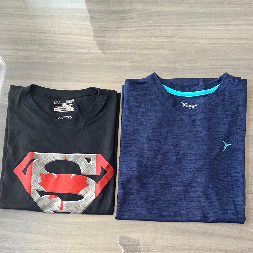 Under armor youth large short  sleeve bundle